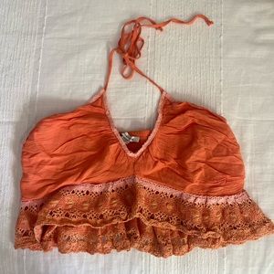 American Eagle crop top